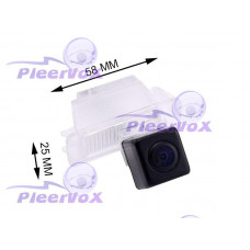 Цветная камера заднего вида Pleervox PLV-CAM-FB Ford Mondeo (2008+)/ Fiesta/ Focus II (H/b)/ S-Max/ Kuga/ Explorer (2012+)